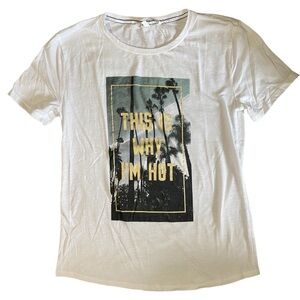 Y2K Victoria’s Secret this is why I’m hot Womens shirt